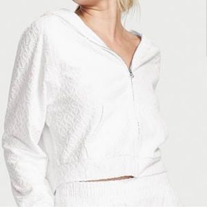 Victoria Secret white designed zipper hoodie. C1